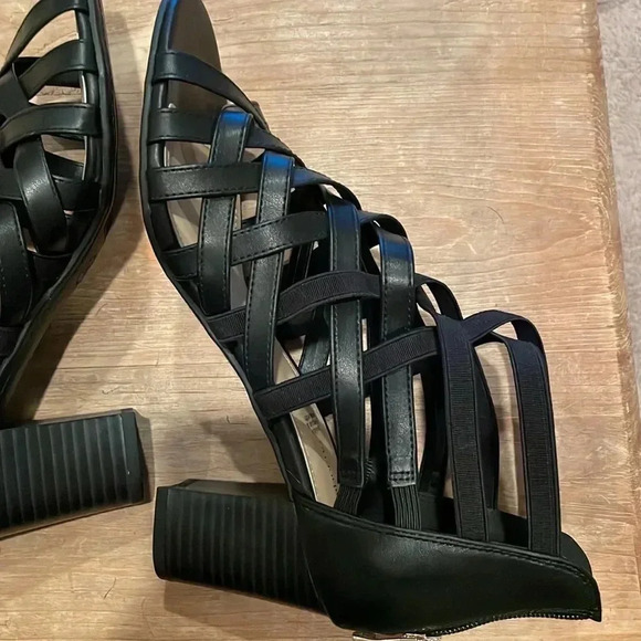 Liz Claiborne Black gold Women's heels mobwife cocktail evening 9W - Picture 3 of 8